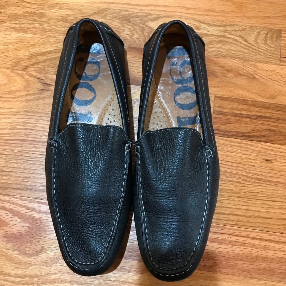 1901 Slip On Loafer